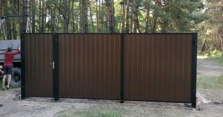 Купить распашные ворота из профнастила Ангарск, цена от 2807 руб.